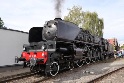 L1003182